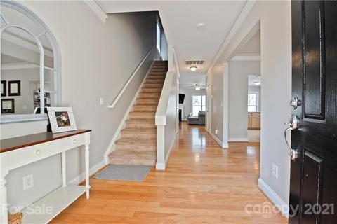 532 Catawba Ave, Davidson, NC 28036 photo 2