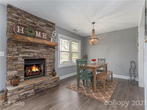 238 Poplar Dr, Clyde, NC 28721 photo 6