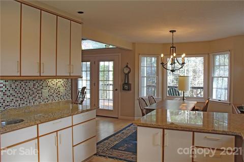 45 Red Fox Ln, Brevard, NC 28712 photo 11