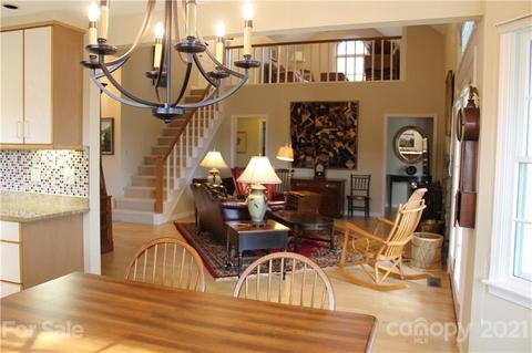 45 Red Fox Ln, Brevard, NC 28712 photo 4