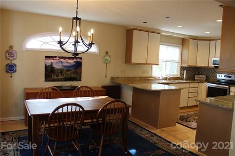 45 Red Fox Ln, Brevard, NC 28712 photo 9