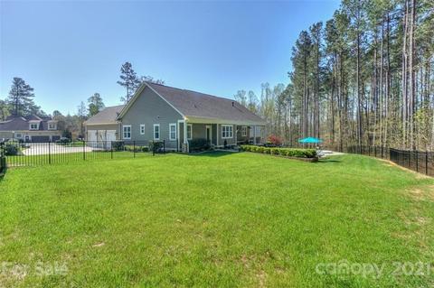 141 Chaska Loop, Troutman, NC 28166 photo 4