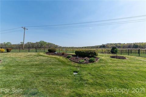215 Pine Lake Dr, Monroe, NC 28110 photo 8