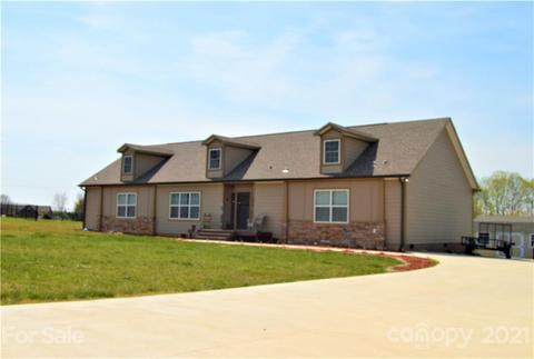 1376 Maple Lee Ct, Crouse, NC 28033 photo 1