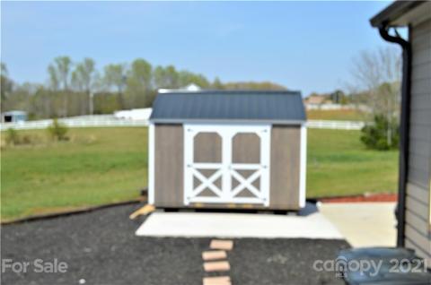 1376 Maple Lee Ct, Crouse, NC 28033 photo 6