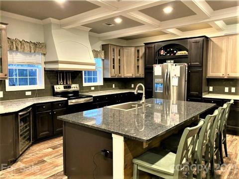 1376 Maple Lee Ct, Crouse, NC 28033 photo 8