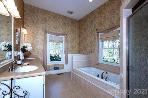 315 Windover Dr, Brevard, NC 28712 photo 21
