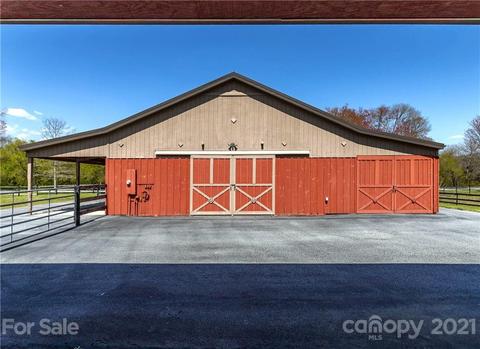 315 Windover Dr, Brevard, NC 28712 photo 30
