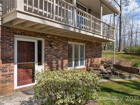 950 White Oak Ln, Tryon, NC 28782 photo 4