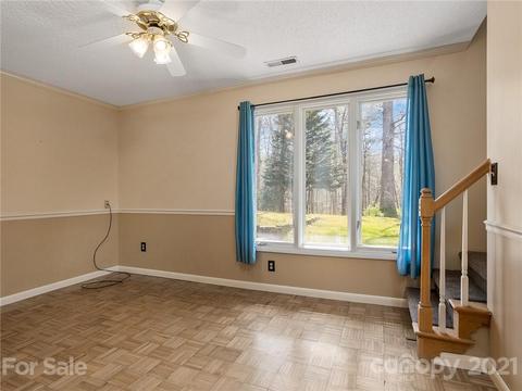 950 White Oak Ln, Tryon, NC 28782 photo 5