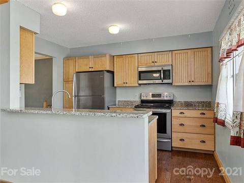 950 White Oak Ln, Tryon, NC 28782 photo 14