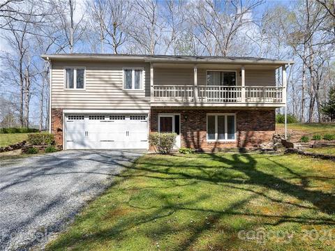950 White Oak Ln, Tryon, NC 28782 photo 2