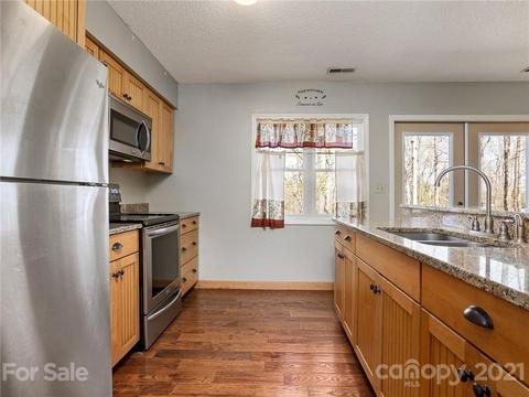 950 White Oak Ln, Tryon, NC 28782 photo 16