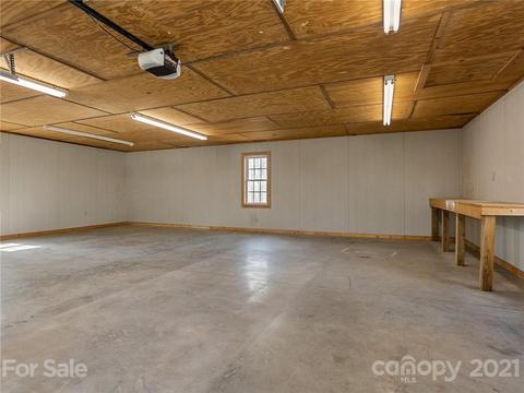950 White Oak Ln, Tryon, NC 28782 photo 32