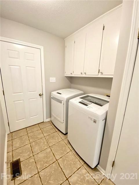 78 Cedar Rd, Hickory, NC 28601 photo 17