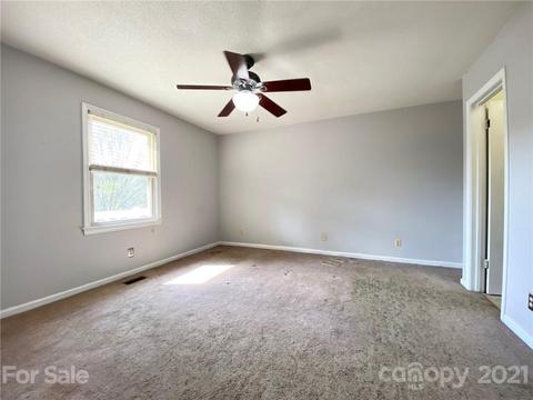 78 Cedar Rd, Hickory, NC 28601 photo 9