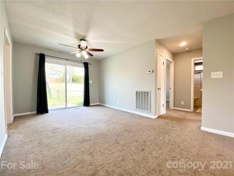 78 Cedar Rd, Hickory, NC 28601 photo 4