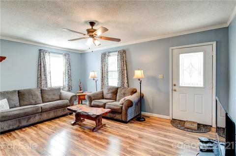 1039 Grace Ave, Lancaster, SC 29720 photo 5
