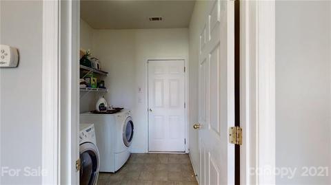 10818 Traders Ct, Davidson, NC 28036 photo 9