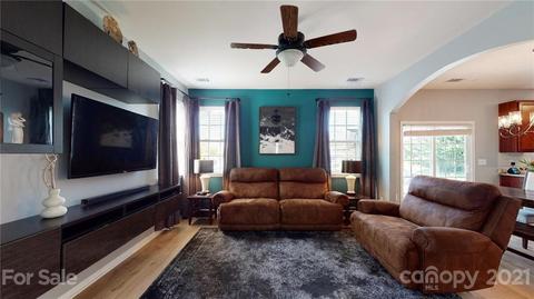 10818 Traders Ct, Davidson, NC 28036 photo 4