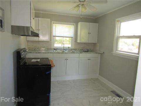 405 Gillsbrook Rd, Lancaster, SC 29720 photo 4