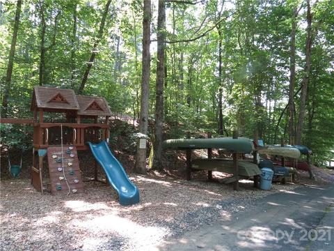 963 Double Eagle Dr, Nebo, NC 28761 photo 13