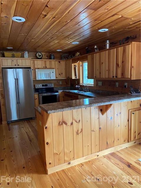 963 Double Eagle Dr, Nebo, NC 28761 photo 23