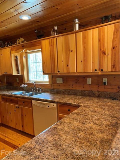 963 Double Eagle Dr, Nebo, NC 28761 photo 24