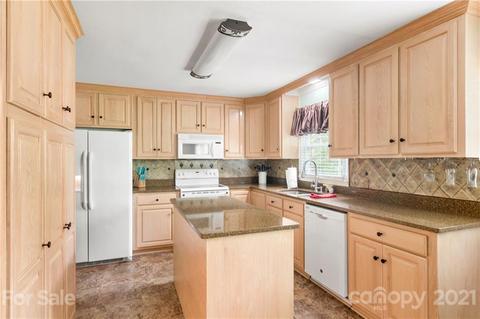 1717 Douglas Rd, Lancaster, SC 29720 photo 12
