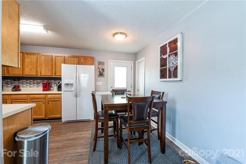 2414 Morningside Dr, Lancaster, SC 29720 photo 9