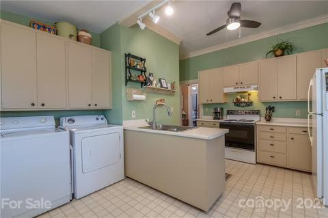 64 Pinecrest Ln, Tryon, NC 28782 photo 12