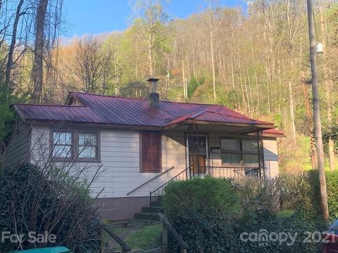 10 Painter St, Sylva, NC 28779 photo 1