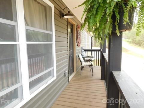 1925 Bear Paw, Hickory, NC 28602 photo 3