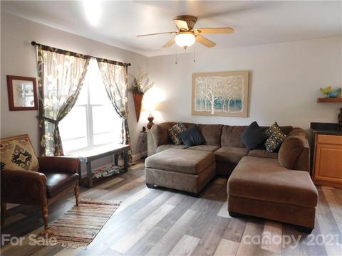 1925 Bear Paw, Hickory, NC 28602 photo 11