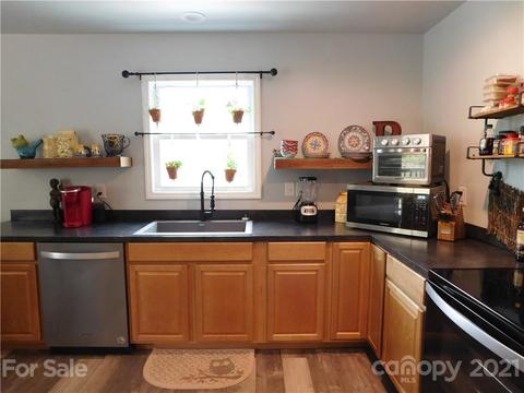 1925 Bear Paw, Hickory, NC 28602 photo 7