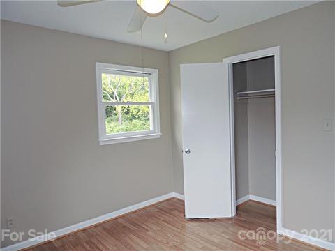 1855 Young Dr, Conover, NC 28613 photo 12