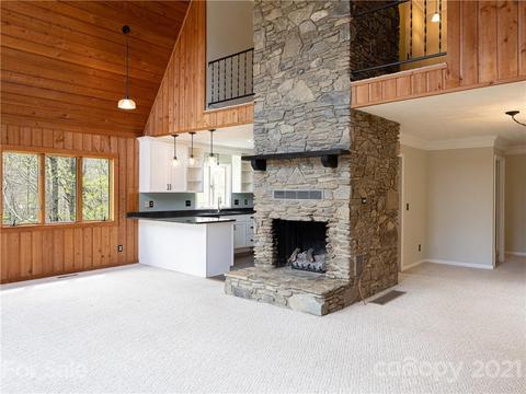 14 Whitaker View Rd, Fairview, NC 28730 photo 3