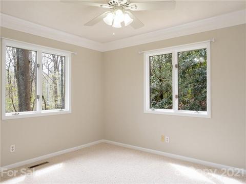 14 Whitaker View Rd, Fairview, NC 28730 photo 13