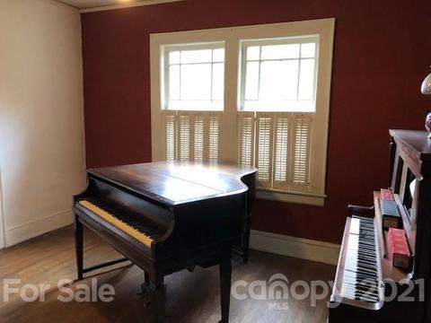 29 7th Ave NE, Hickory, NC 28601 photo 11