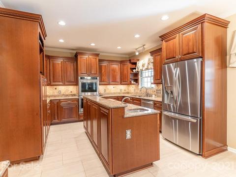 30 Coventry Woods Dr, Arden, NC 28704 photo 8
