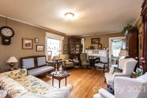 818 3rd Ave NW, Hickory, NC 28601 photo 10
