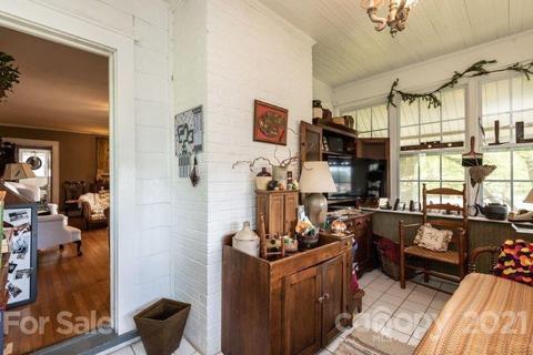 818 3rd Ave NW, Hickory, NC 28601 photo 15