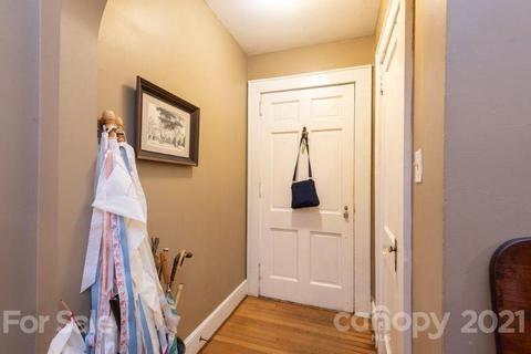 818 3rd Ave NW, Hickory, NC 28601 photo 8