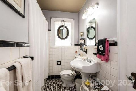 818 3rd Ave NW, Hickory, NC 28601 photo 22