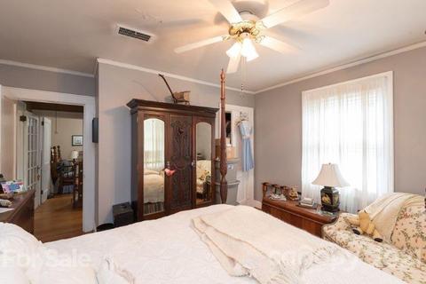 818 3rd Ave NW, Hickory, NC 28601 photo 23