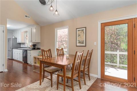 162 Travis Rd, Cullowhee, NC 28723 photo 4
