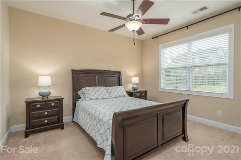 513 Daventry Ct, Clover, SC 29710 photo 11