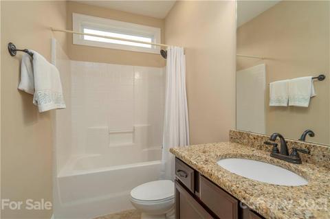 513 Daventry Ct, Clover, SC 29710 photo 12