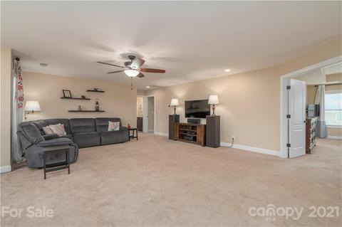 513 Daventry Ct, Clover, SC 29710 photo 21
