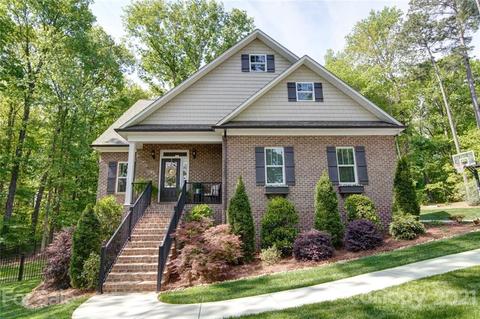 2000 Scuffle Hill Dr, Monroe, NC 28110 photo 2